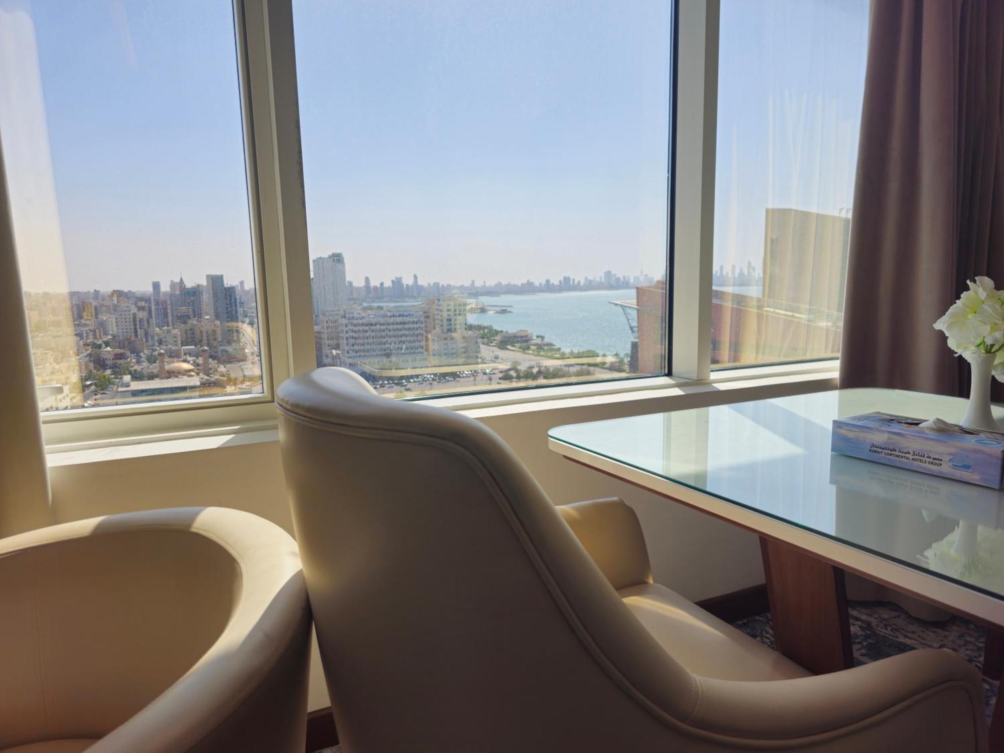 Dolphin Continental Hotel Kuwait City Bagian luar foto