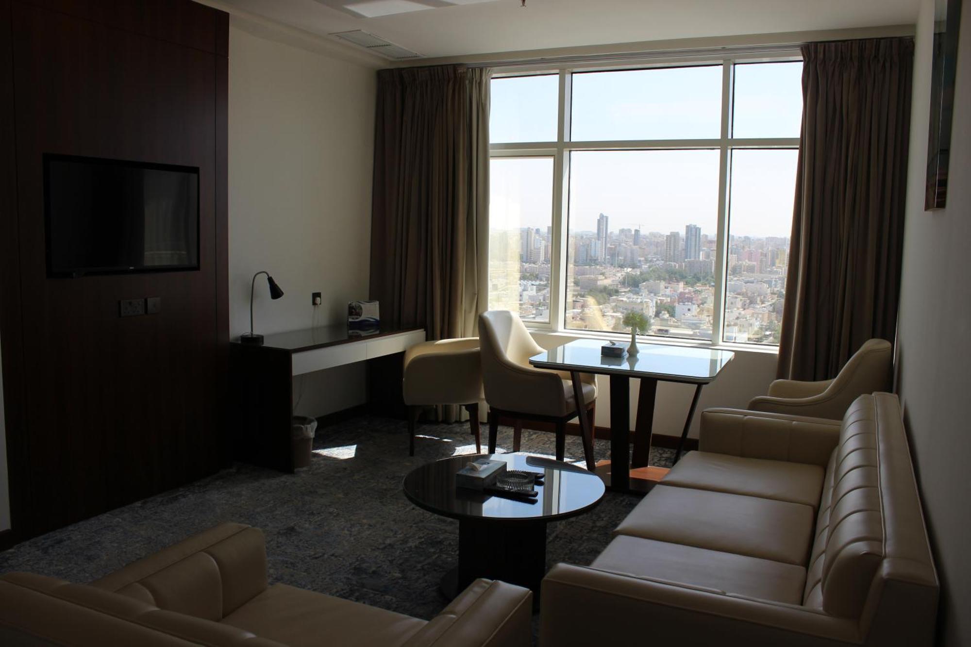 Dolphin Continental Hotel Kuwait City Bagian luar foto