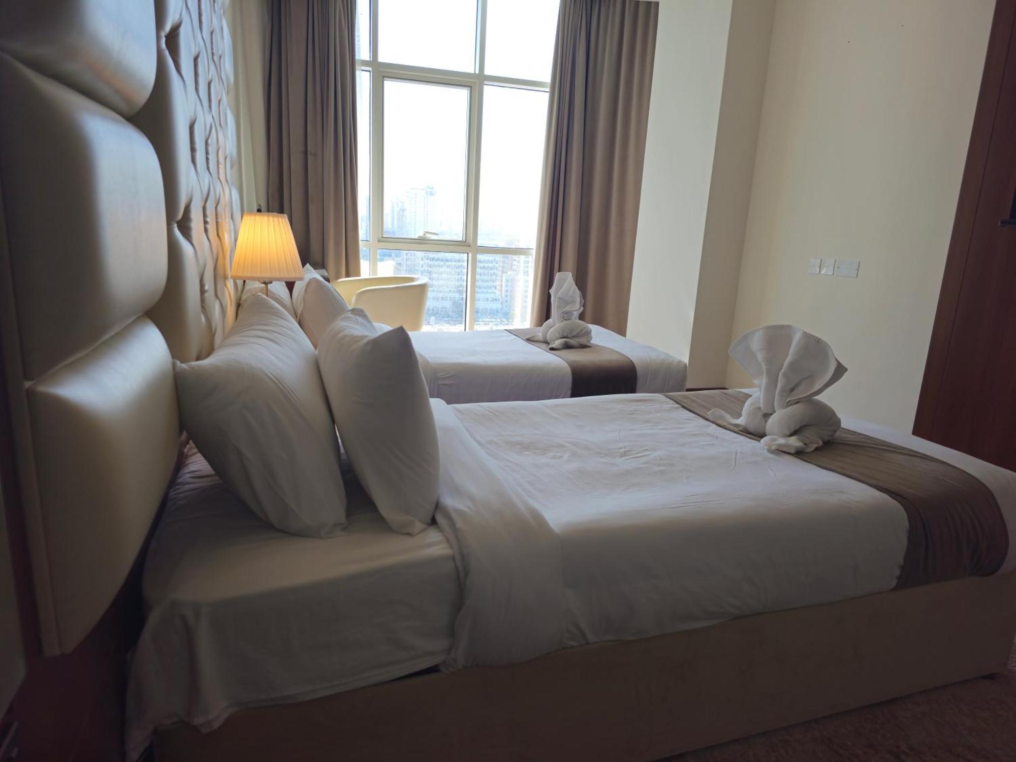 Dolphin Continental Hotel Kuwait City Bagian luar foto