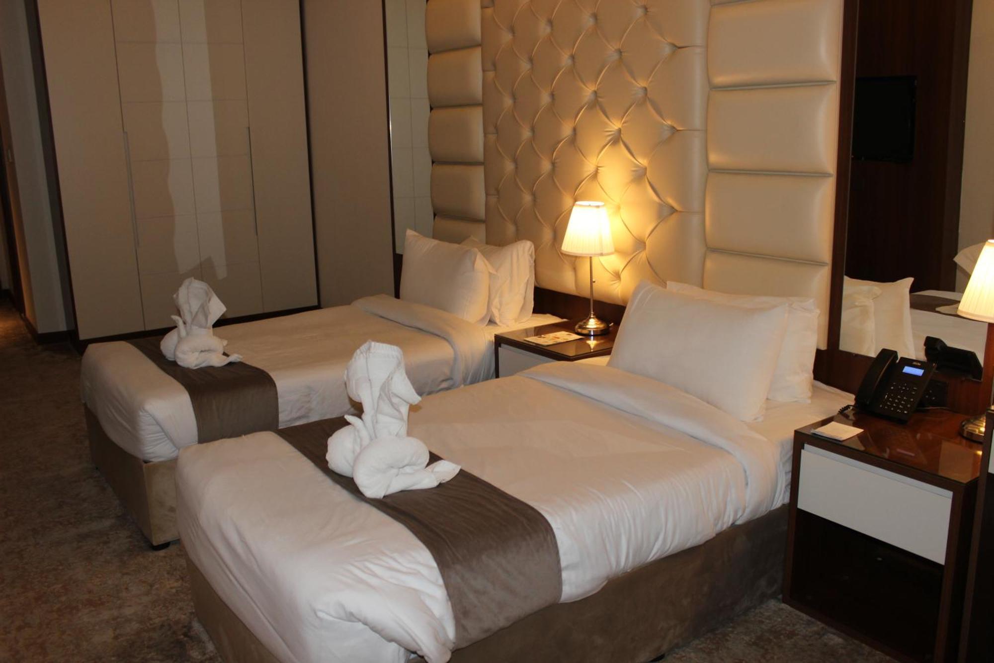 Dolphin Continental Hotel Kuwait City Bagian luar foto