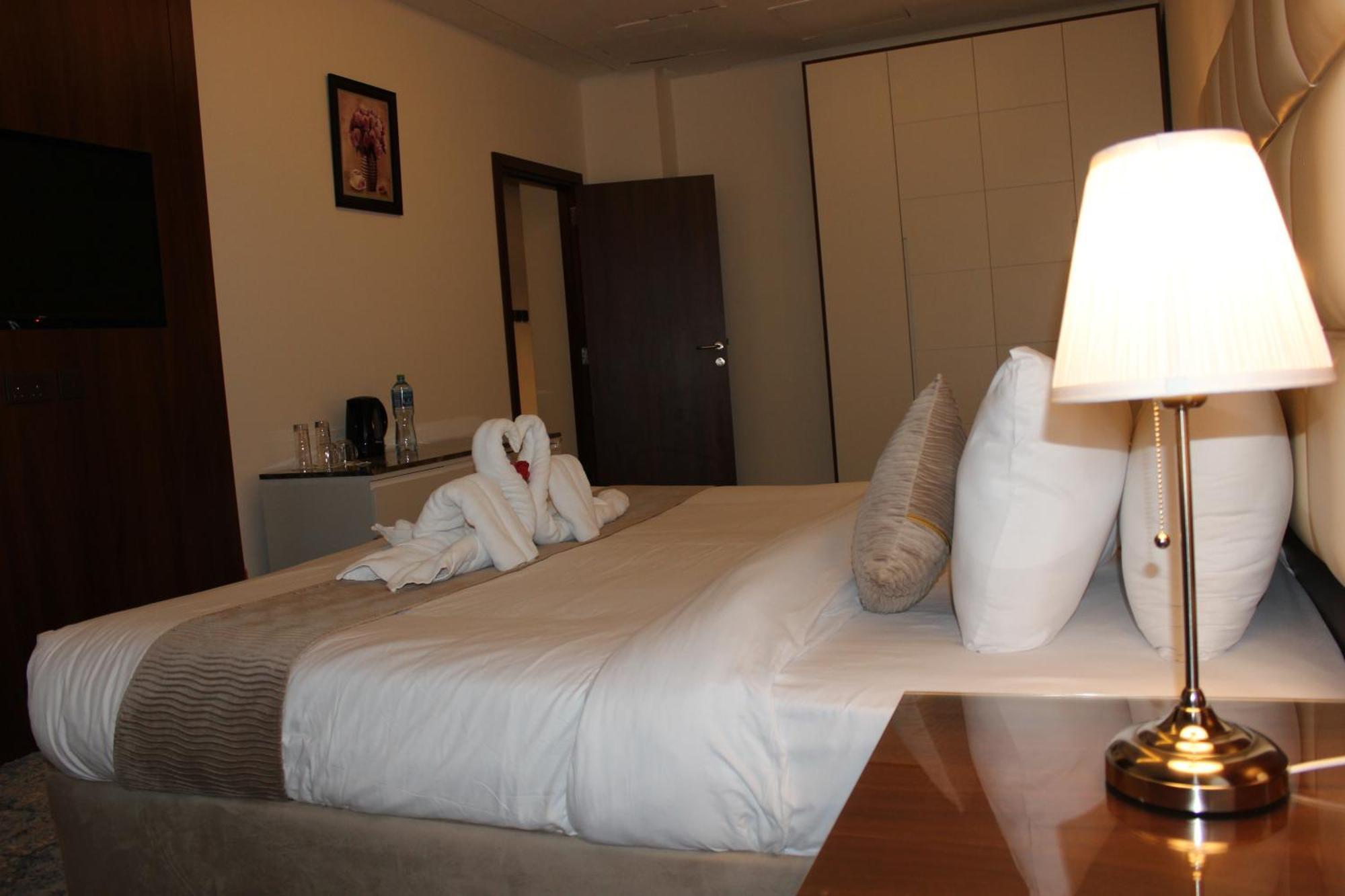 Dolphin Continental Hotel Kuwait City Bagian luar foto